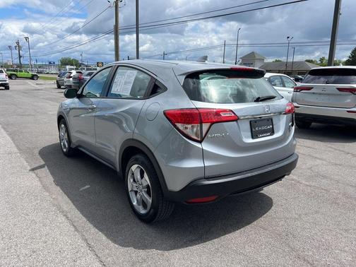 Lunar Silver Metallic 2021 Honda HR-V LX