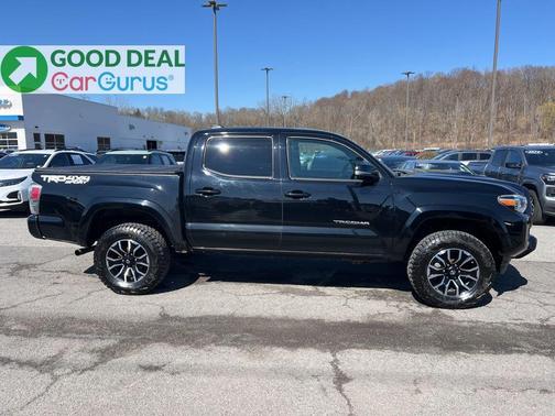 2020 Toyota Tacoma TRD Sport