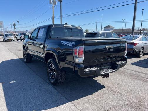 2020 Toyota Tacoma TRD Sport