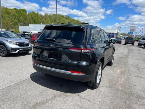 Diamond Black 2023 Jeep Grand Cherokee Limited