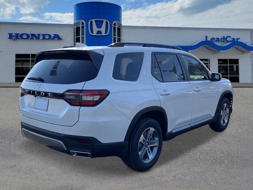 White Diamond Pearl 2026 Honda Pilot EX-L