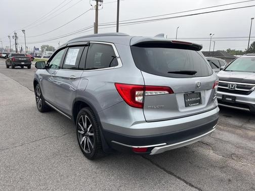 2022 Honda Pilot Touring 7-Passenger