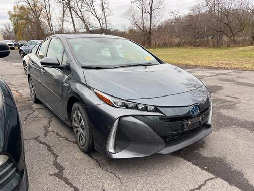 2021 Toyota Prius Prime LE