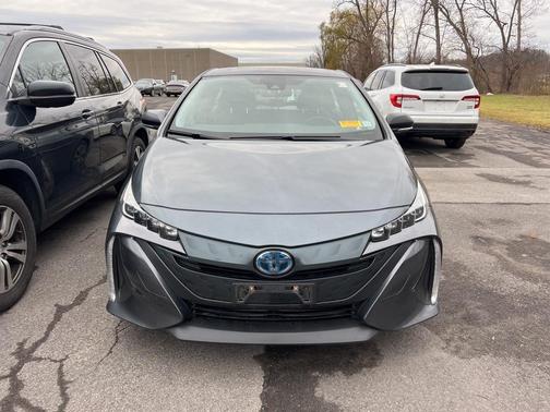 2021 Toyota Prius Prime LE