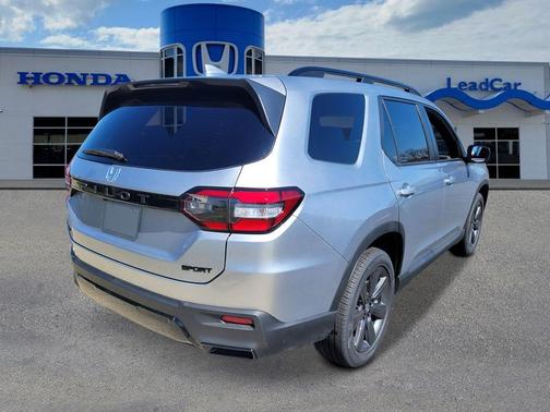 Solar Silver Metallic 2026 Honda Pilot Sport