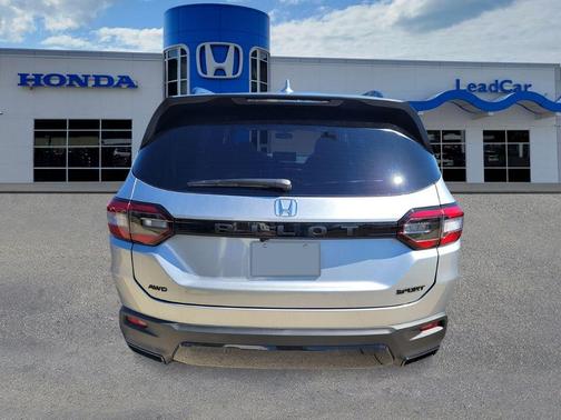 Solar Silver Metallic 2026 Honda Pilot Sport