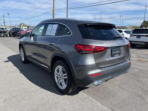2023 Mercedes-Benz GLA 250 Base 4MATIC