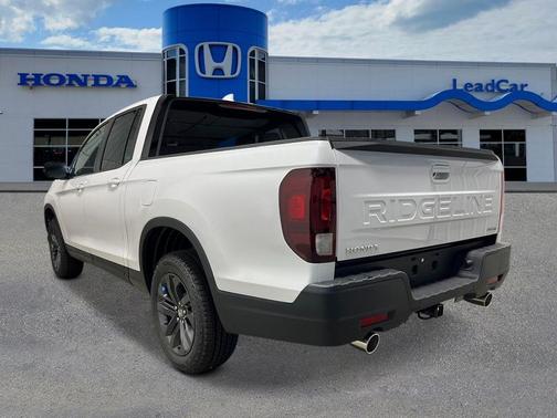 Platinum White Pearl 2026 Honda Ridgeline Sport