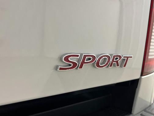 Platinum White Pearl 2026 Honda Ridgeline Sport