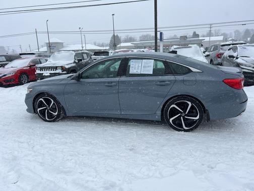 2022 Honda Accord Sport SE