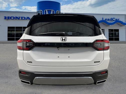 Platinum White Pearl 2026 Honda Pilot Touring S