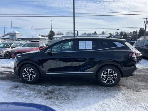 2023 Kia Sportage EX