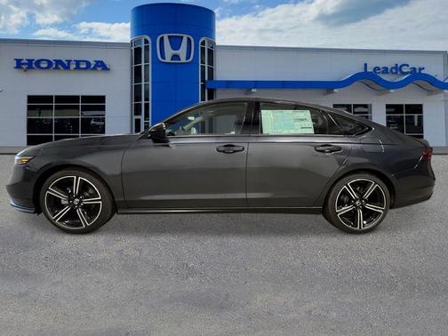 Meteorite Gray Metallic 2026 Honda Accord SE