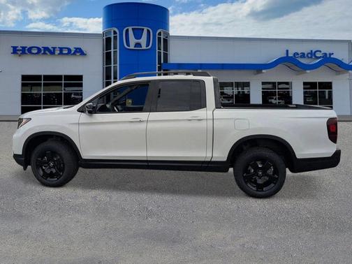 Platinum White Pearl 2026 Honda Ridgeline Black Edition