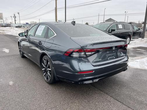 2023 Honda Accord Hybrid Touring
