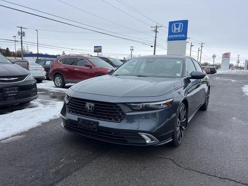 2023 Honda Accord Hybrid Touring
