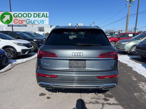 2022 Audi Q5 45 S line quattro Premium