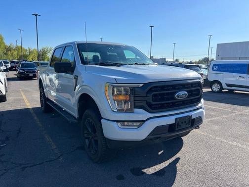 White Metallic 2021 Ford F-150 XLT