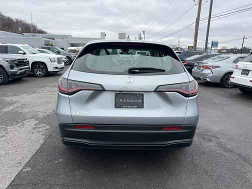Lunar Silver Metallic 2023 Honda HR-V LX