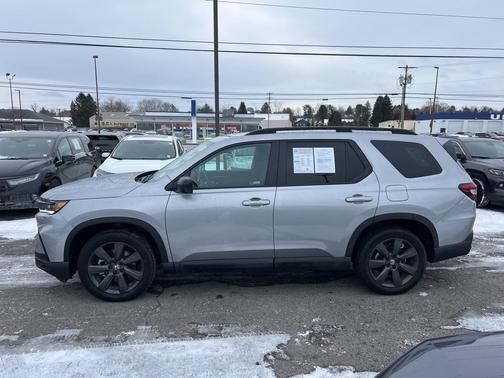 2025 Honda Pilot Sport