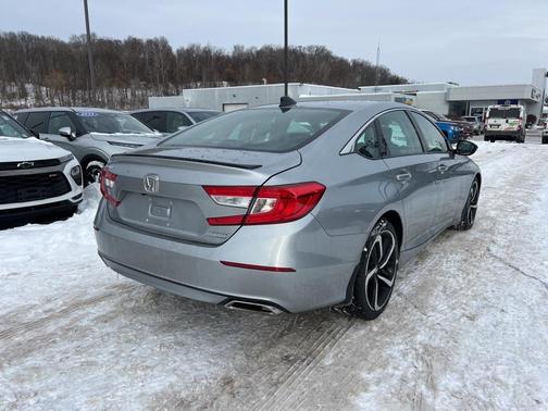 2022 Honda Accord Sport SE