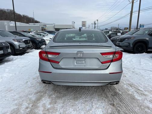 2022 Honda Accord Sport SE