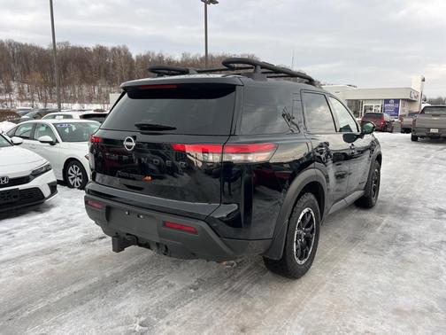 2025 Nissan Pathfinder Rock Creek