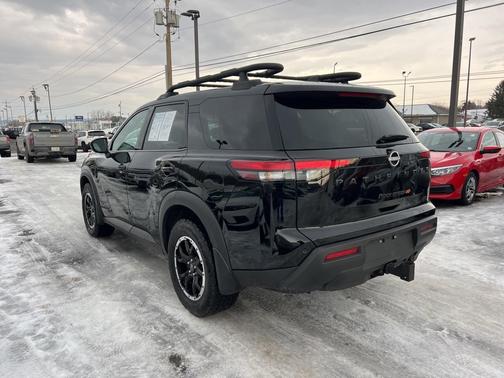 2025 Nissan Pathfinder Rock Creek