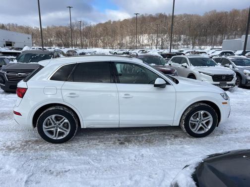 2018 Audi Q5 2.0T Premium Plus