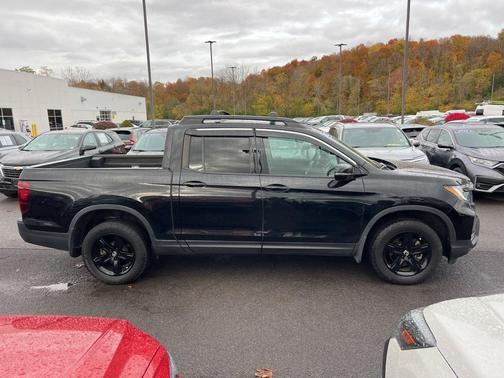 2022 Honda Ridgeline Black Edition