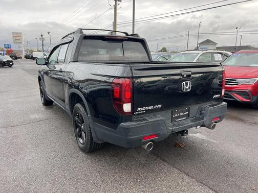2022 Honda Ridgeline Black Edition