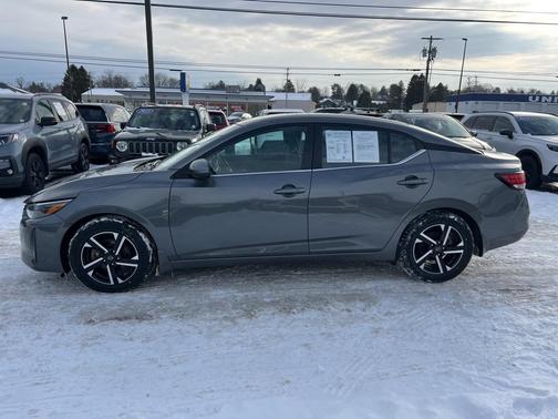 2025 Nissan Sentra SV