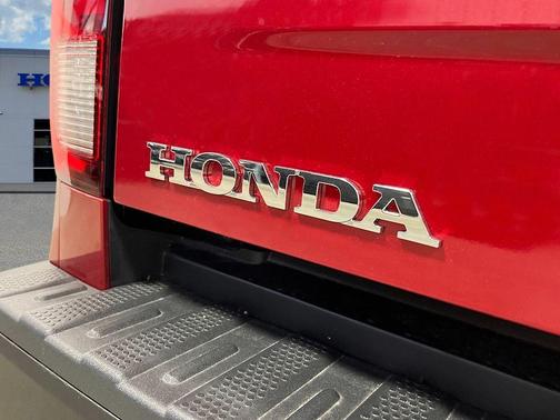 Radiant Red Metallic II 2026 Honda Ridgeline RTL