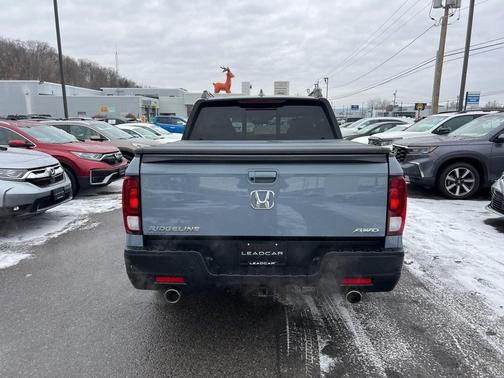 2022 Honda Ridgeline Black Edition