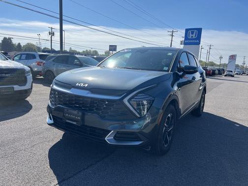 2024 Kia Sportage Hybrid LX