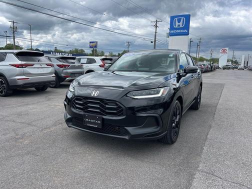 Crystal Black Pearl 2024 Honda HR-V Sport