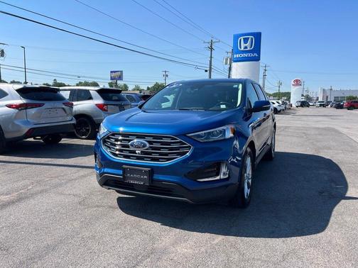 Blue Metallic 2021 Ford Edge Titanium