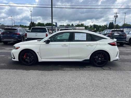 Championship White 2025 Honda Civic Type R Base