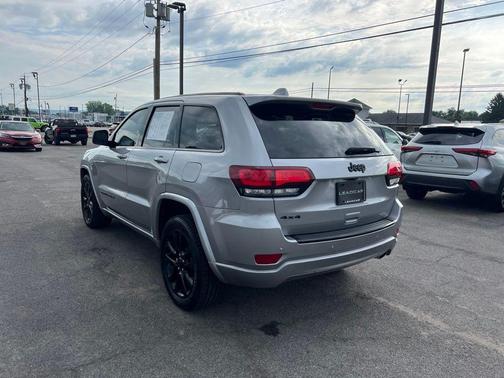 Billet Silver Metallic Clearcoat 2018 Jeep Grand Cherokee Altitude
