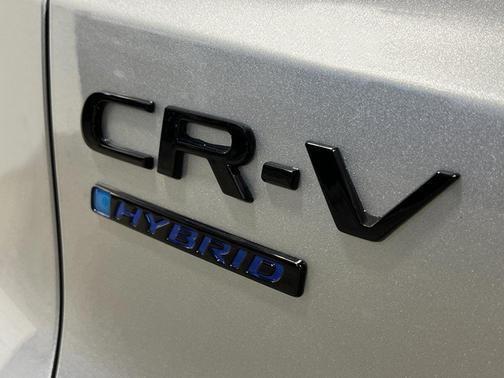 Solar Silver Metallic 2027 Honda CR-V Hybrid Sport