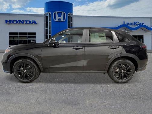 Crystal Black Pearl 2027 Honda HR-V Sport