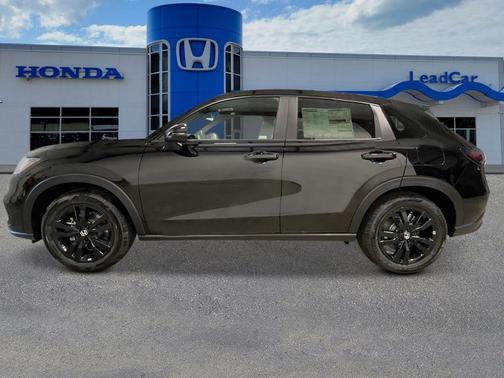 Crystal Black Pearl 2027 Honda HR-V Sport