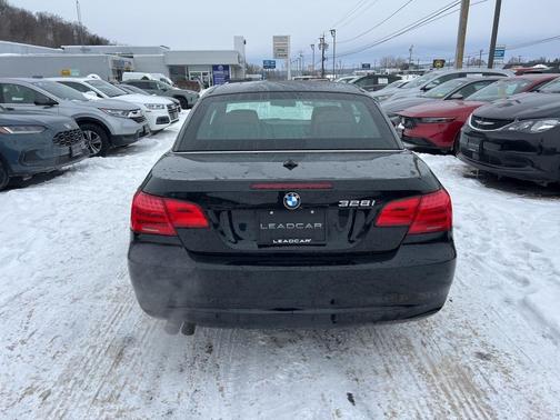 2012 BMW 328 i