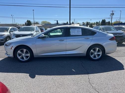 2018 Buick Regal Sportback Preferred