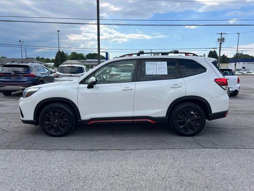 Crystal White Pearl 2021 Subaru Forester Sport