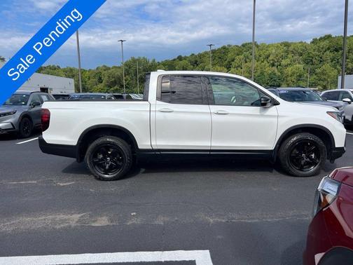 Platinum White Pearl 2023 Honda Ridgeline Black Edition
