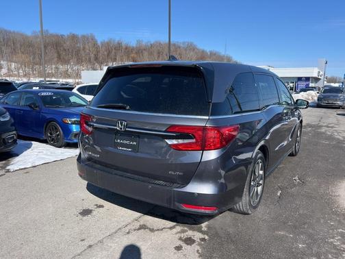 2021 Honda Odyssey Elite
