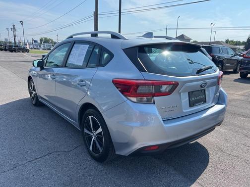 2023 Subaru Impreza Premium