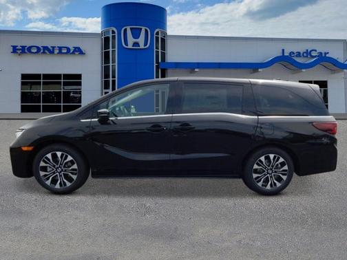 Crystal Black Pearl 2026 Honda Odyssey Elite
