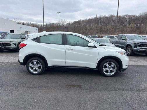 2016 Honda HR-V LX